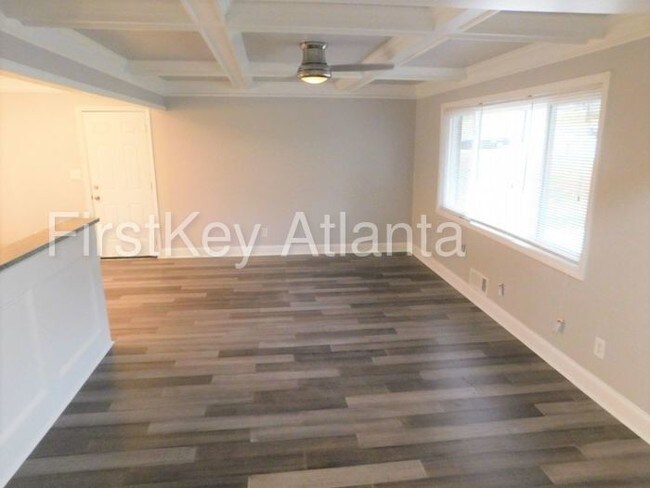 Building Photo - 2742 Sherlock Dr