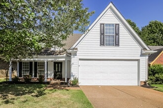 Building Photo - 1424 Radley Cove