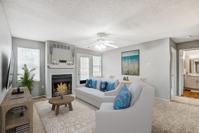 Living Room - Rivoli Run Apartments