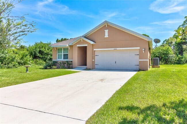 Foto del edificio - 14343 Overlook Ave