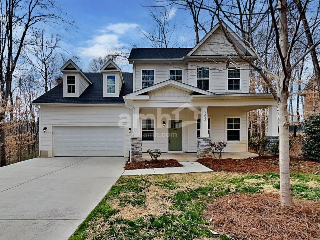 Primary Photo - 3232 Grange Ct