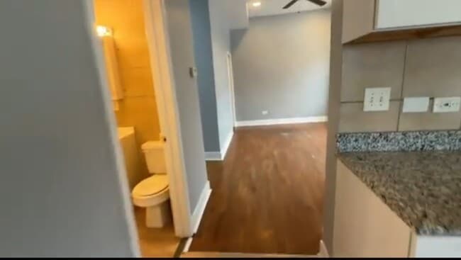 Building Photo - 2286 S Blue Island Ave