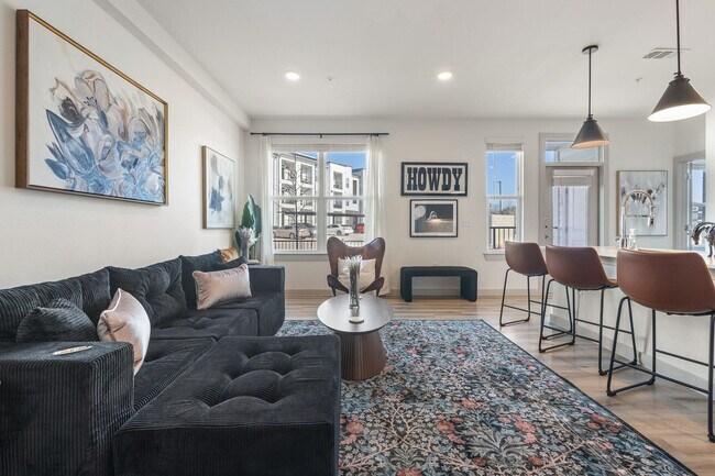 Foto del edificio - 1301 Leah Ave