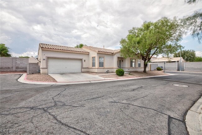 Building Photo - 7809 Idle Spring Ct