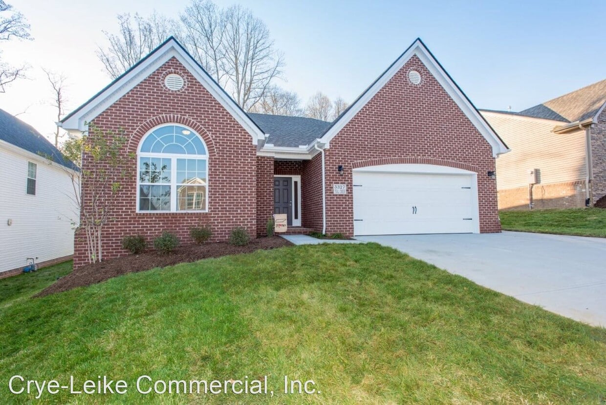 4 br, 3 bath House 3327 Teal Creek Lane House Rental in Knoxville