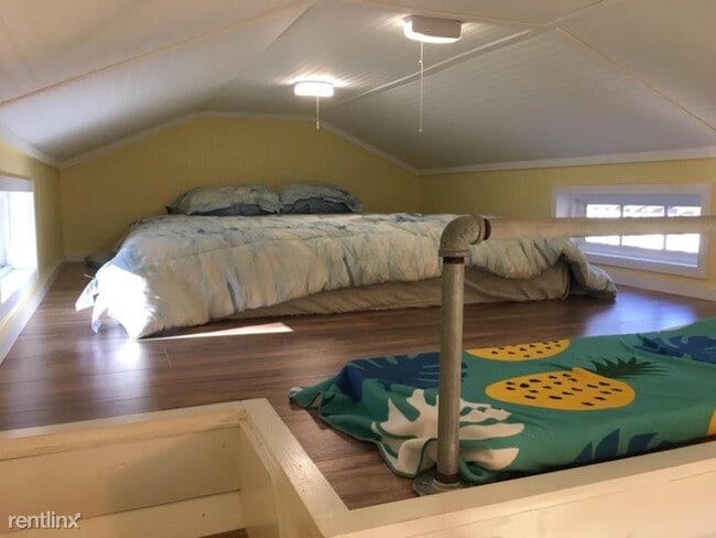 Building Photo - 2 br, 1 bath Mobile Home - 723 Spring Hill Rd