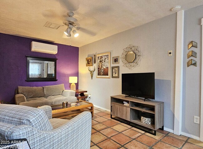 Foto del edificio - 25 Sowles Ave