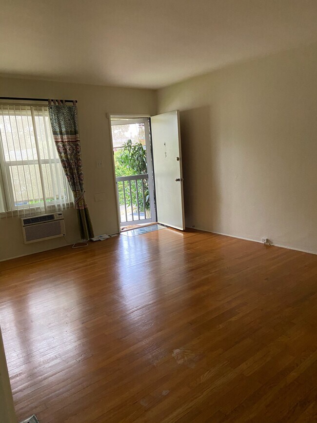 Foto del edificio - 607 E Palm Ave