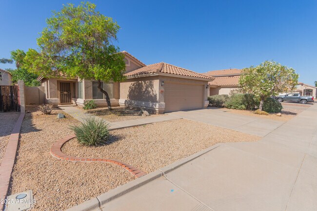 Foto del edificio - 1058 West Swan Drive