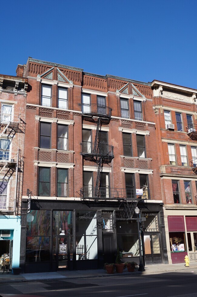 Foto del edificio - 30 West Court Street