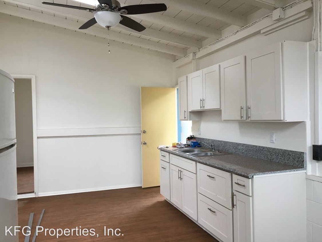 Foto principal - 3258 Herbert St