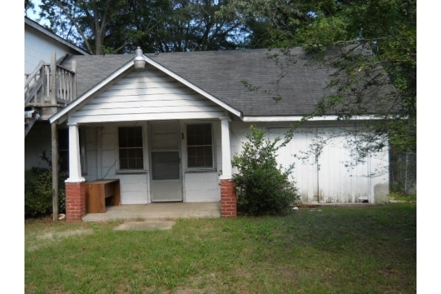 Building Photo - 305-307 Highland Ave