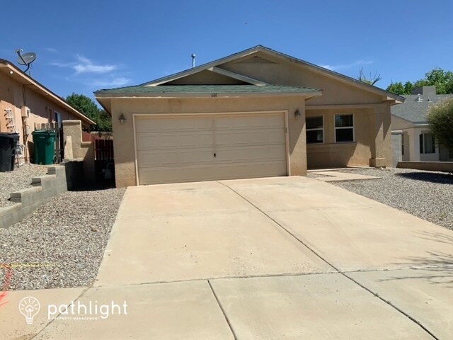Foto principal - 601 Sedona Meadows Dr NE