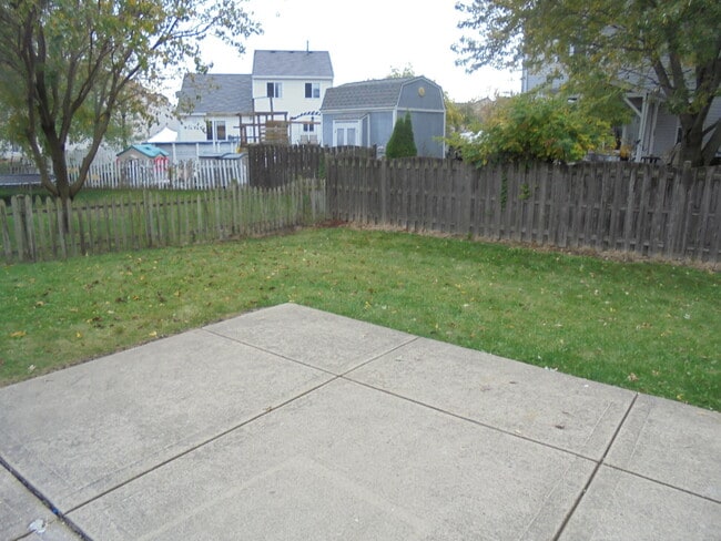 Building Photo - 270 Bridlewood Cir