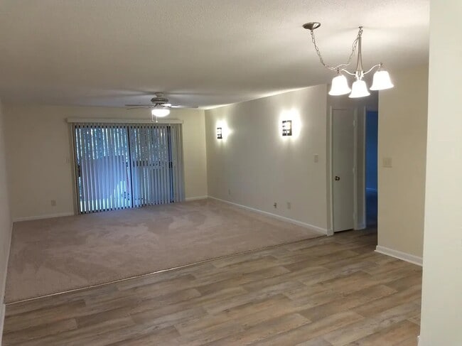 Building Photo - 5082 Flint Ridge Pl
