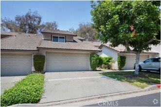 Building Photo - 2656 Monterey Pl