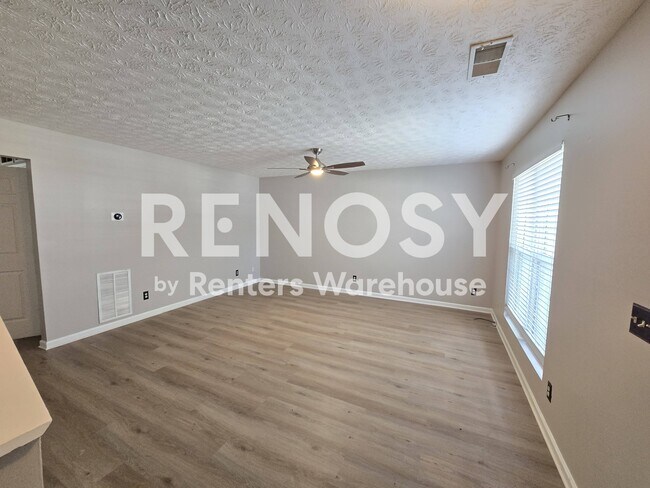 Building Photo - 5533 Strathmoor Manor Cir