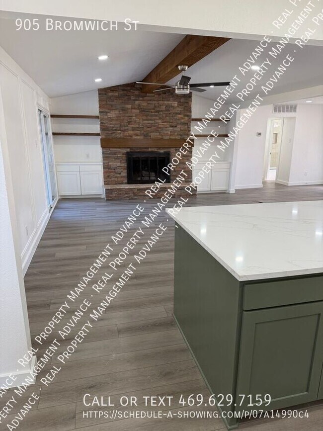 Foto del edificio - 905 Bromwich St