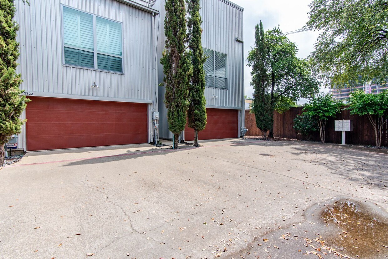 Stunning Contemporary 3-Story 3/2/2 Townho... - Stunning Contemporary 3-Story 3/2/2 Townho...