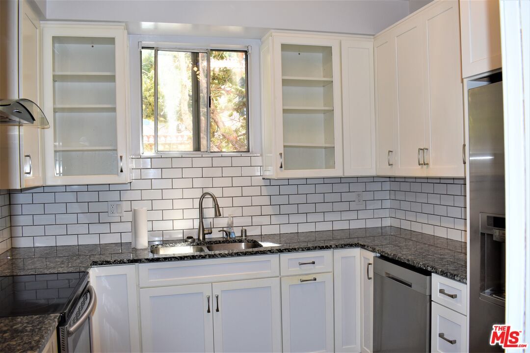 6174 Buckingham Pkwy Unit 204, Culver City, CA 90230 Condo for Rent