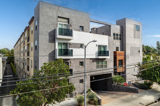 Building Photo - Legacy Valley Village