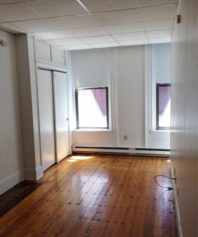 Foto del edificio - 272 Newbury St