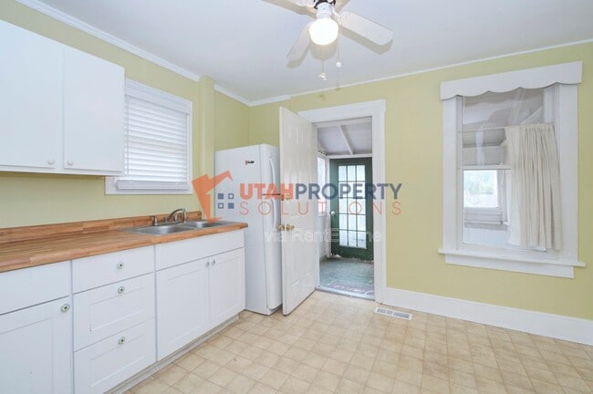 Building Photo - 344 E 1700 S