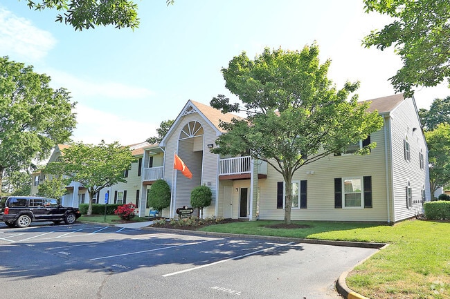Pembroke Crossing Apartments Virginia Beach, VA
