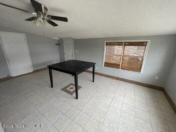 Building Photo - 2466 Pepper Ave