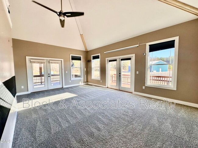 Building Photo - 4446 Old US Hwy 421