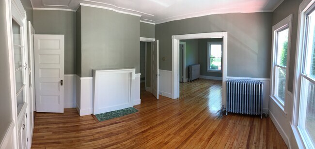 dining area looking into living area - 195 Bolton St