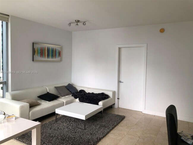 Foto del edificio - 1060 Brickell Ave