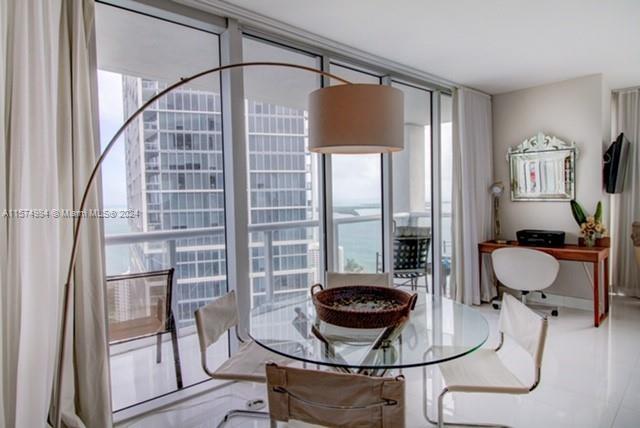 Building Photo - 485 Brickell Ave