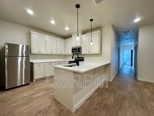 Foto del edificio - 7023 40th St