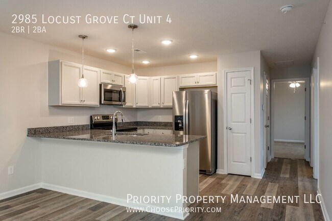 Building Photo - Charming 2 Bed, 2 Bath Apartment at Locust...