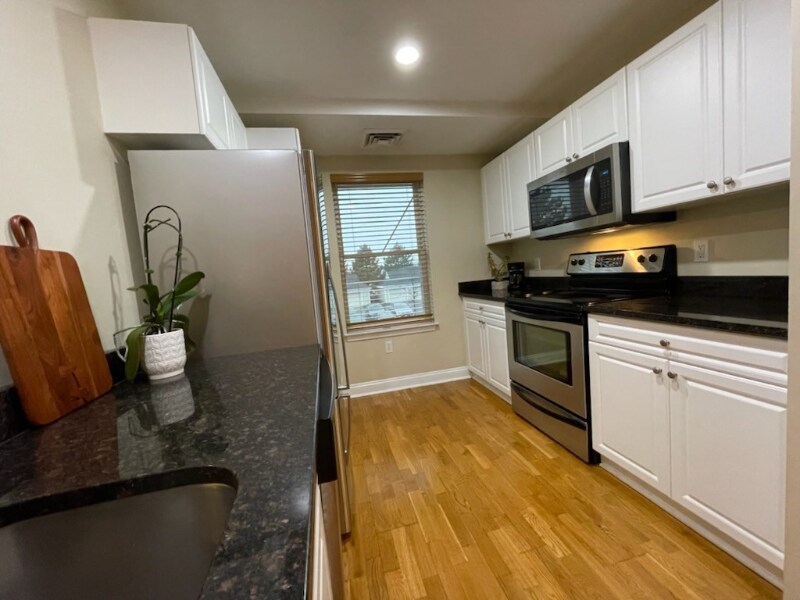 10 Seaport Dr Unit 2215, Quincy, MA 02171 Condo for Rent in Quincy