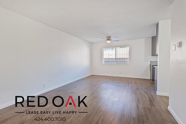 Foto del edificio - 7915 Vineland Ave