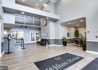 Foto del edificio - 2726 Gallows Rd