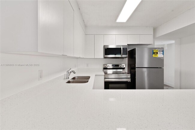 Foto del edificio - 805 NW 13th St