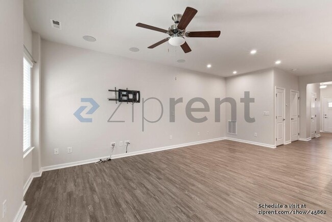 Building Photo - 403 Park Meadows Dr