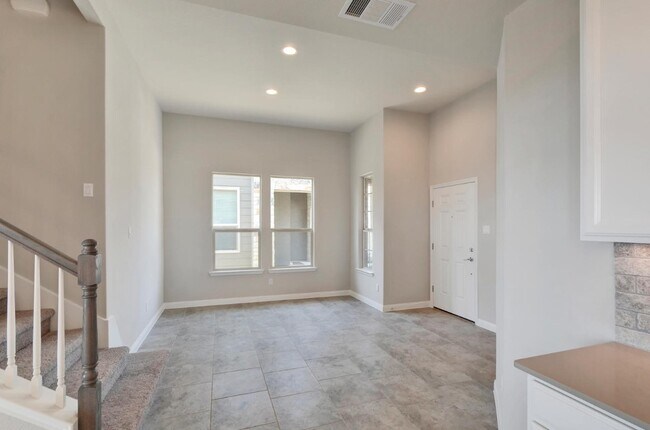 Building Photo - 16005 Serene Fleming Trce