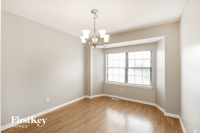 Foto del edificio - 11536 N Woodland Ave