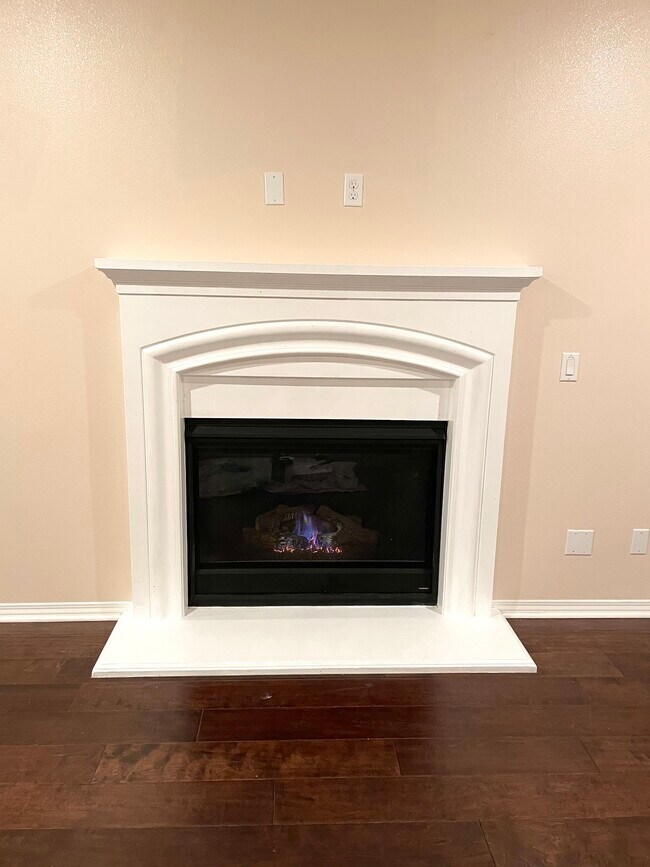 Foto del edificio - 13358 Los Robles Ct