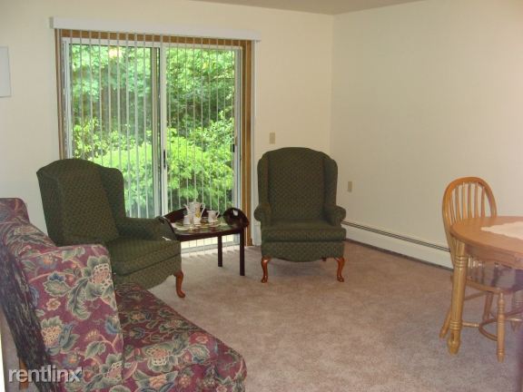 Foto del edificio - 700 E Fairplains St