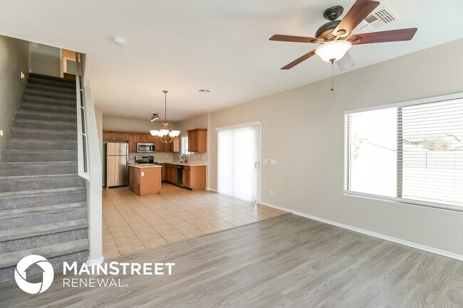 Building Photo - 3618 W Vineyard Rd