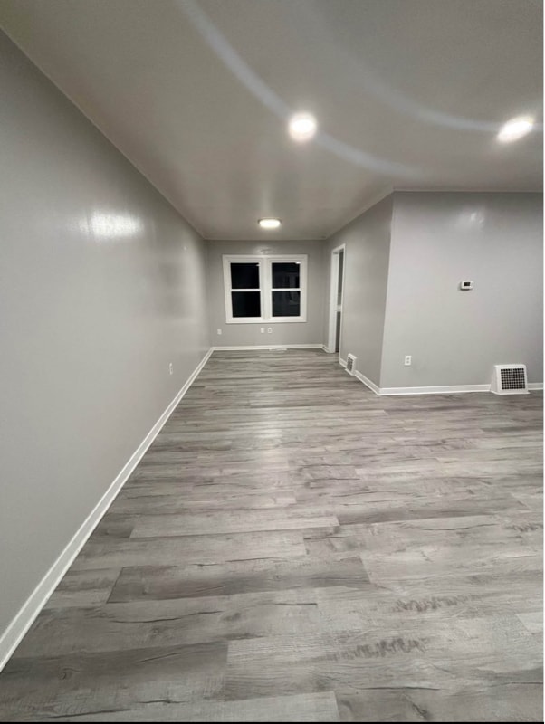 Building Photo - 400 Barth Ave