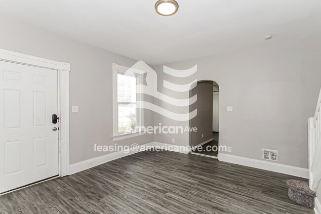 Foto del edificio - 4503 Decoursey Ave