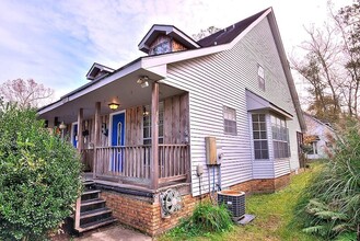 Building Photo - 35240 Bayou Liberty Rd
