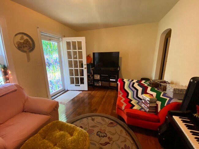 Foto del edificio - 3218 W Grace St