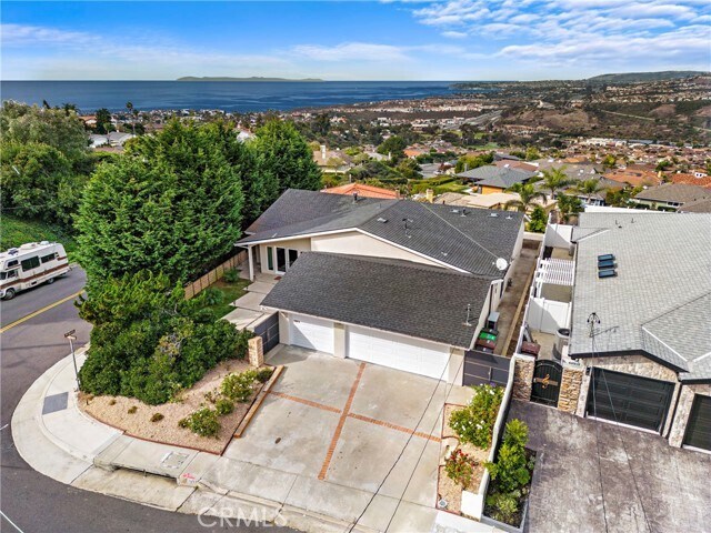 Building Photo - 701 Avenida Presidio